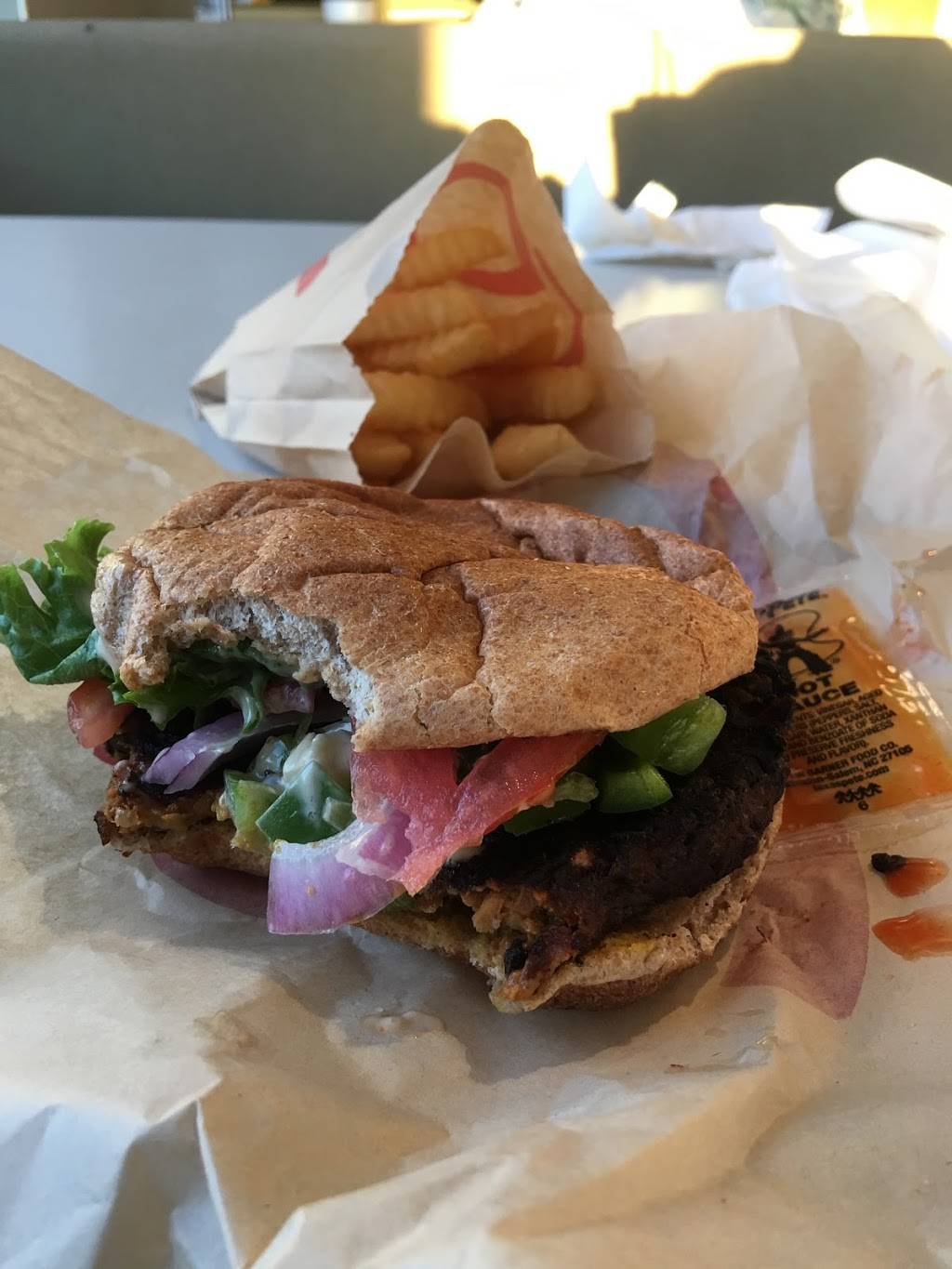 Dairi-O of Asheboro | restaurant | 535 W Dixie Dr, Asheboro, NC 27205, USA | 3365219102 OR +1 336-521-9102