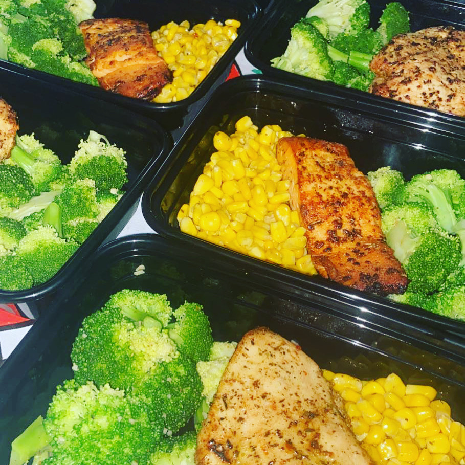 Donias Dishes | restaurant | 5820 N 3rd St, Philadelphia, PA 19120, USA | 2678808491 OR +1 267-880-8491