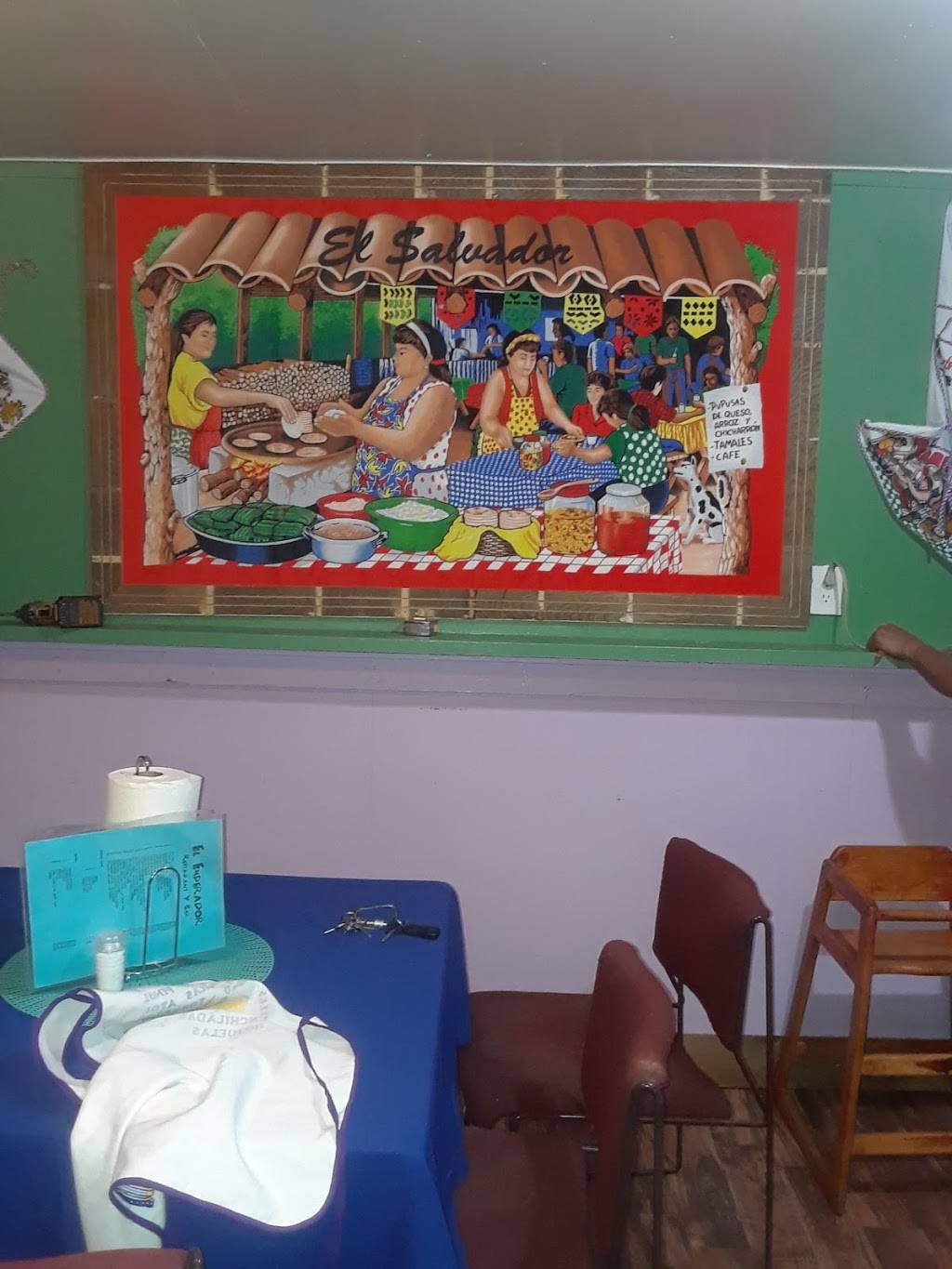 Pupuseria Y Bar El Emperador | restaurant | 10229 Harry Hines Blvd, Dallas, TX 75220, USA | 2148597942 OR +1 214-859-7942