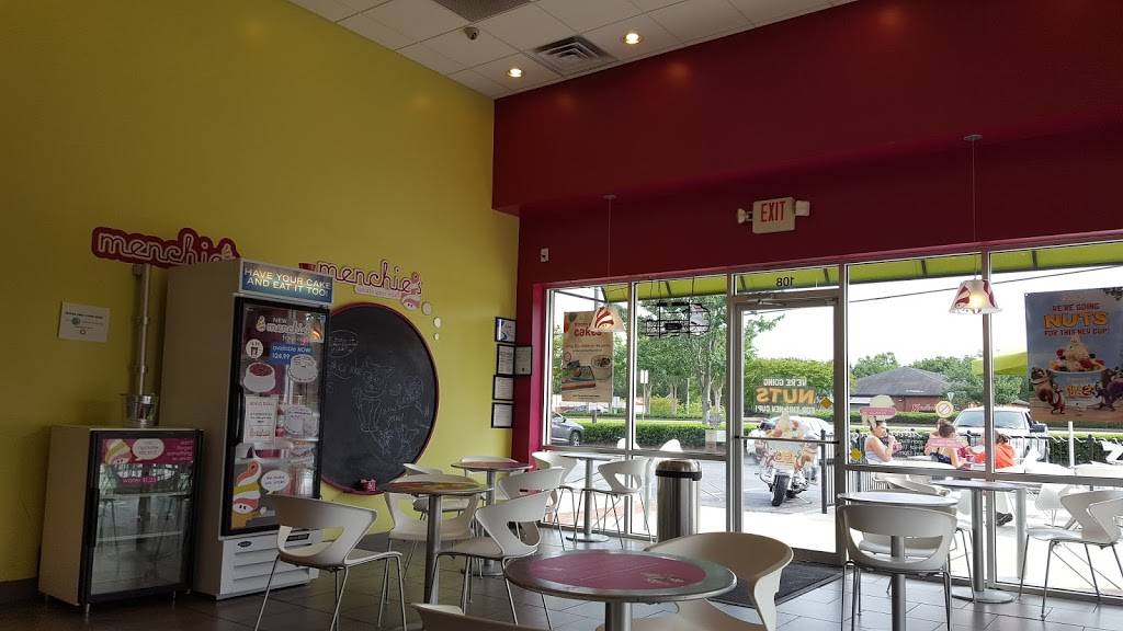 Menchies Frozen Yogurt | bakery | 2265 Towne Lake Pkwy Ste 108B, Woodstock, GA 30189, USA | 7709244004 OR +1 770-924-4004