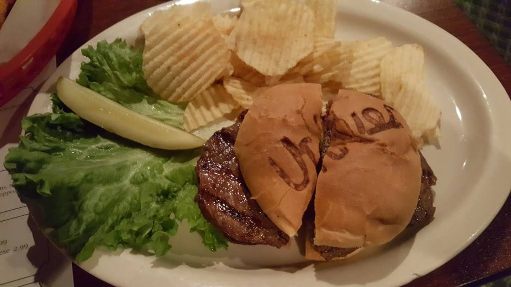 Unkies Entertainer | restaurant | 222 N Ann St, Thor, IA 50591, USA | 5153783309 OR +1 515-378-3309