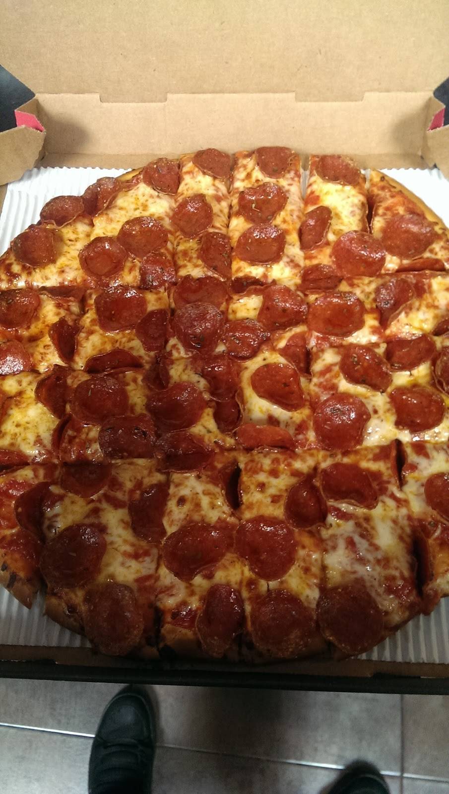 Flyers Pizza Hilliard | meal delivery | 5466 Roberts Rd, Hilliard, OH 43026, USA | 6145290123 OR +1 614-529-0123