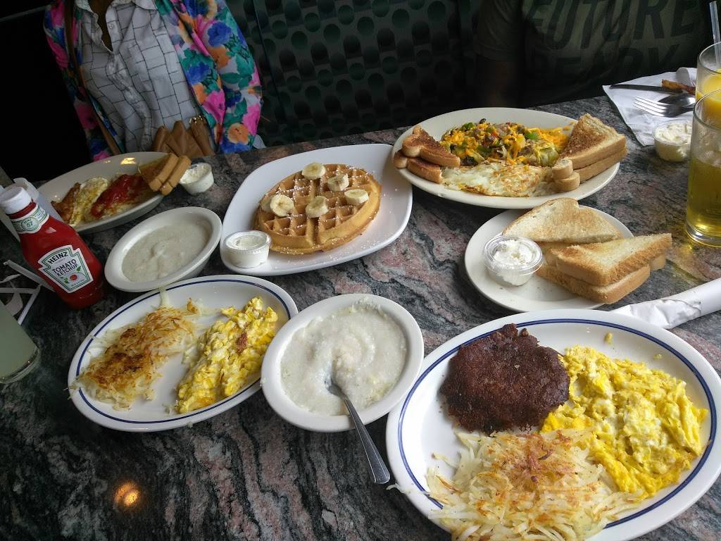 Philly Diner | restaurant | 51 Industrial Hwy, Essington, PA 19029, USA | 6105211525 OR +1 610-521-1525