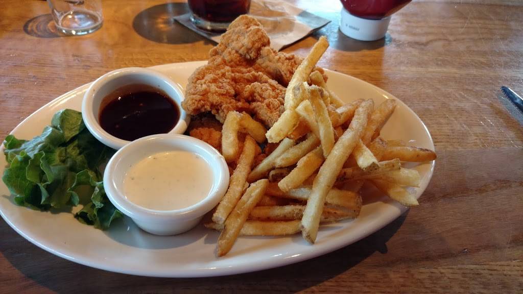 BJs Restaurant & Brewhouse | restaurant | 7880 Mentor Ave, Mentor, OH 44060, USA | 4402761360 OR +1 440-276-1360