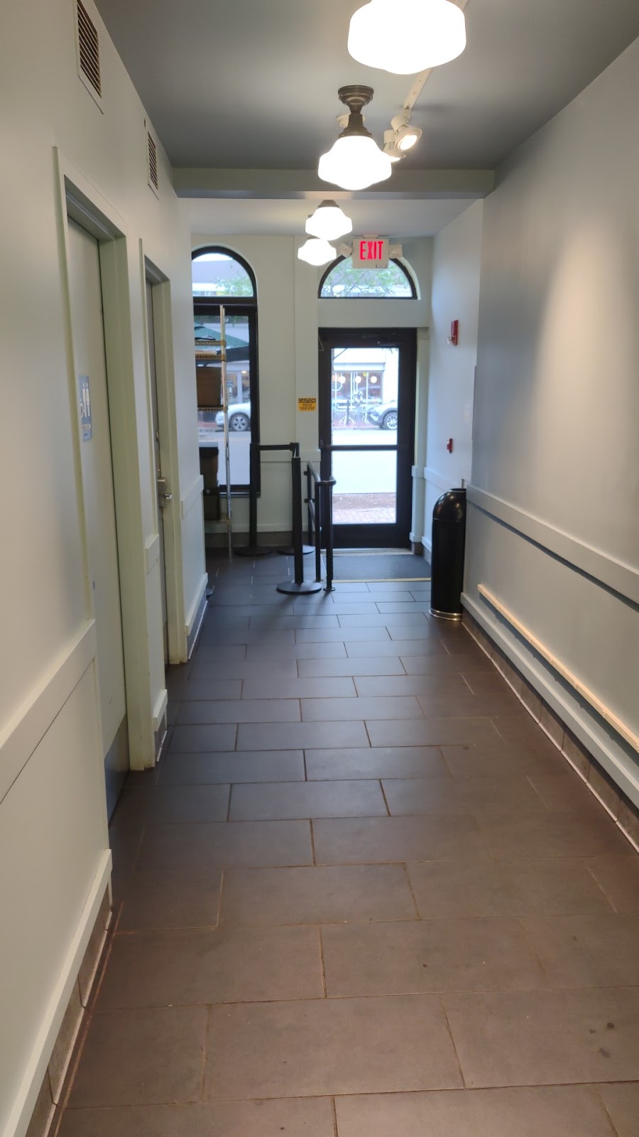 Starbucks | cafe | 222 Cambridge St, Boston, MA 02114, USA | 6172272959 OR +1 617-227-2959