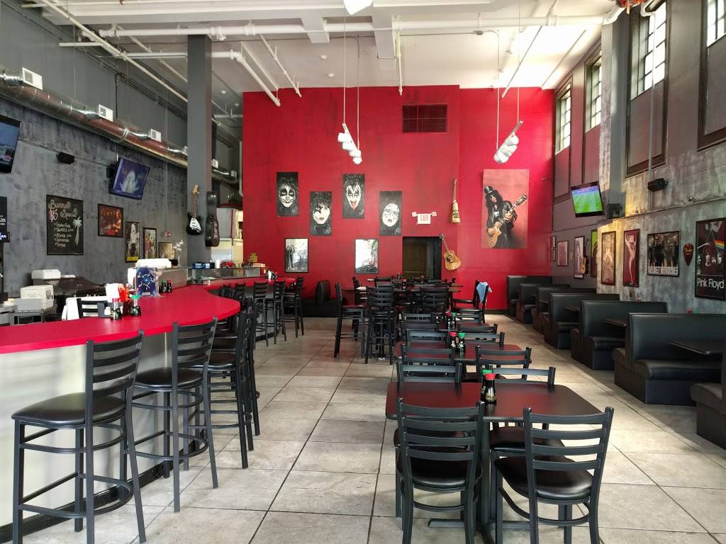 Rock N Roll Sushi | restaurant | 2229 University Blvd, Tuscaloosa, AL 35401, USA | 2054699060 OR +1 205-469-9060