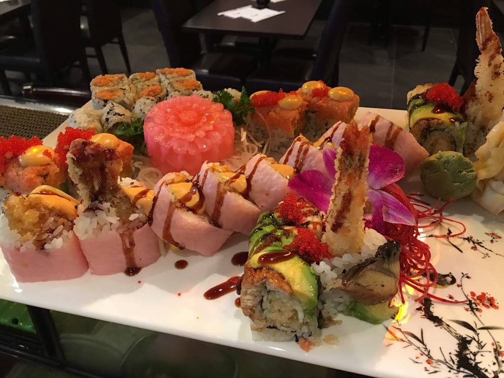 Ryu Gin | restaurant | 20111 US-19, Cranberry Twp, PA 16066, USA | 7245918750 OR +1 724-591-8750