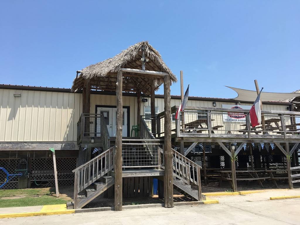 Texas Beer Refinery Taproom + Kitchen | restaurant | 2709 Dickinson Ave, Dickinson, TX 77539, USA | 8323407424 OR +1 832-340-7424