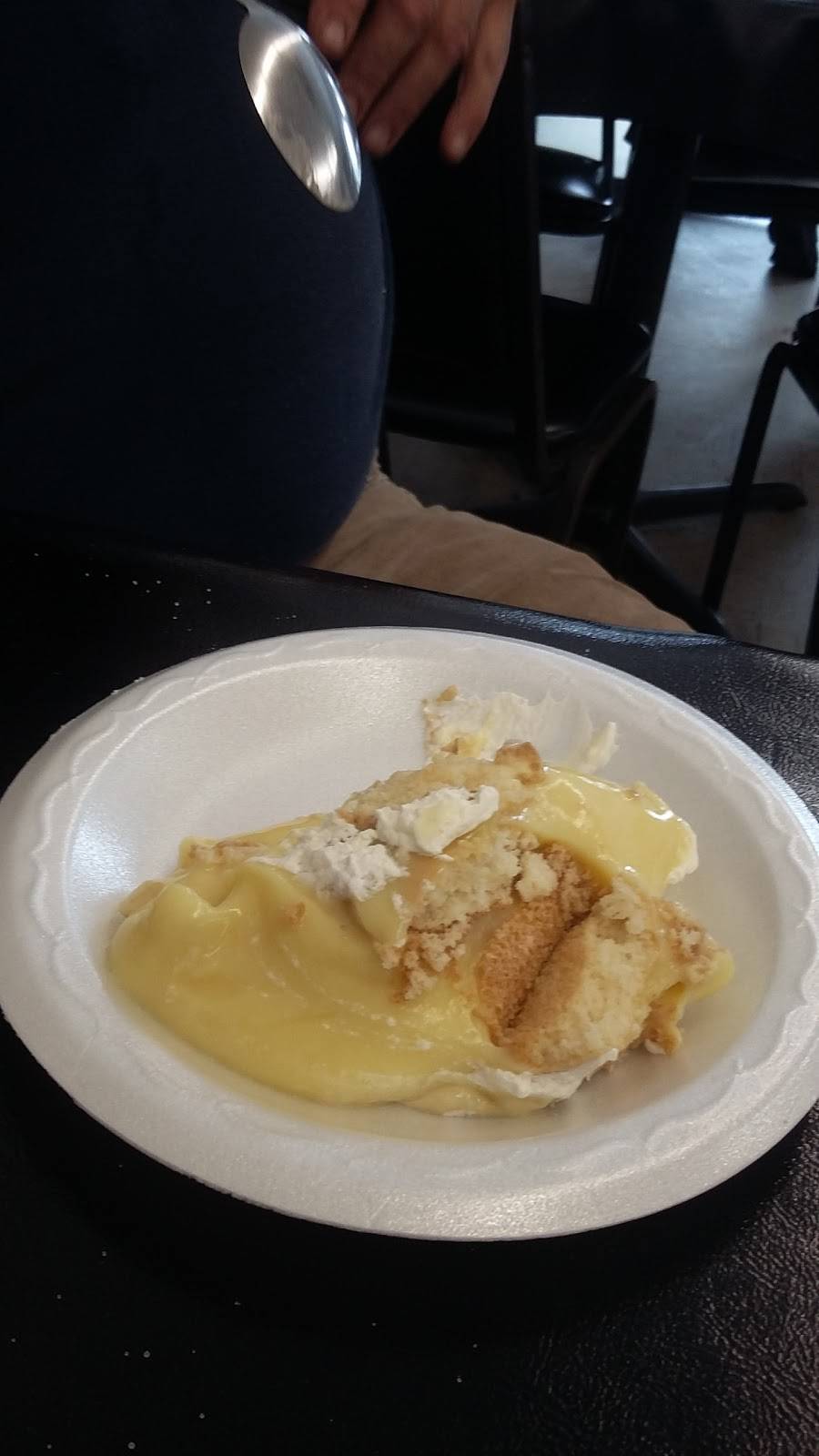 Betty Carols Diner | restaurant | 916 E 2nd St, Lumberton, NC 28358, USA | 9102720607 OR +1 910-272-0607