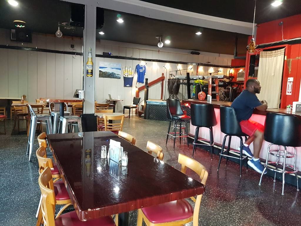 AMANECER LATINO RESTAURANT | restaurant | 1308 Hypoluxo Rd, Lantana, FL 33462, USA | 5613703199 OR +1 561-370-3199