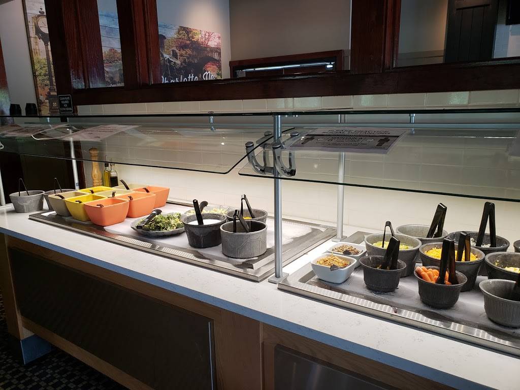 Ruby Tuesday | restaurant | 8905 Red Oak Blvd, Charlotte, NC 28217, USA | 7045255025 OR +1 704-525-5025