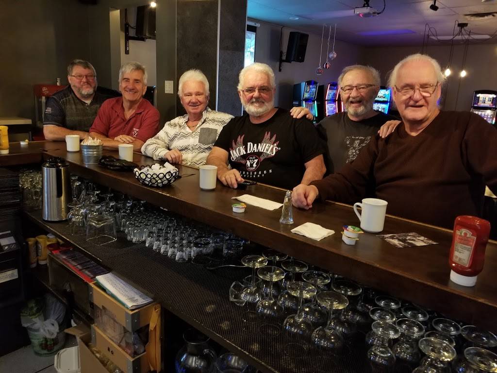 Resto Bar Le BUCKingham | restaurant | 999 Rue Dollard, Gatineau, QC J8L 3E6, Canada | 8199862724 OR +1 819-986-2724