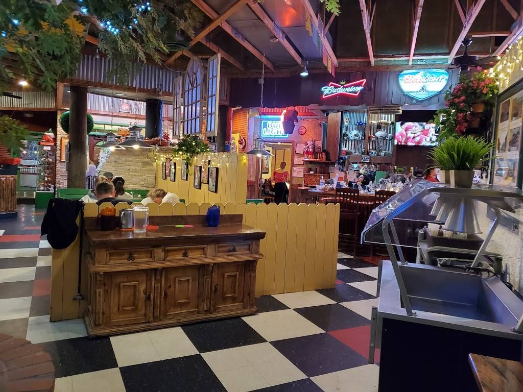 Leos Mexican Food Restaurant | restaurant | 7520 Remcon Cir, El Paso, TX 79912, USA | 9158331189 OR +1 915-833-1189