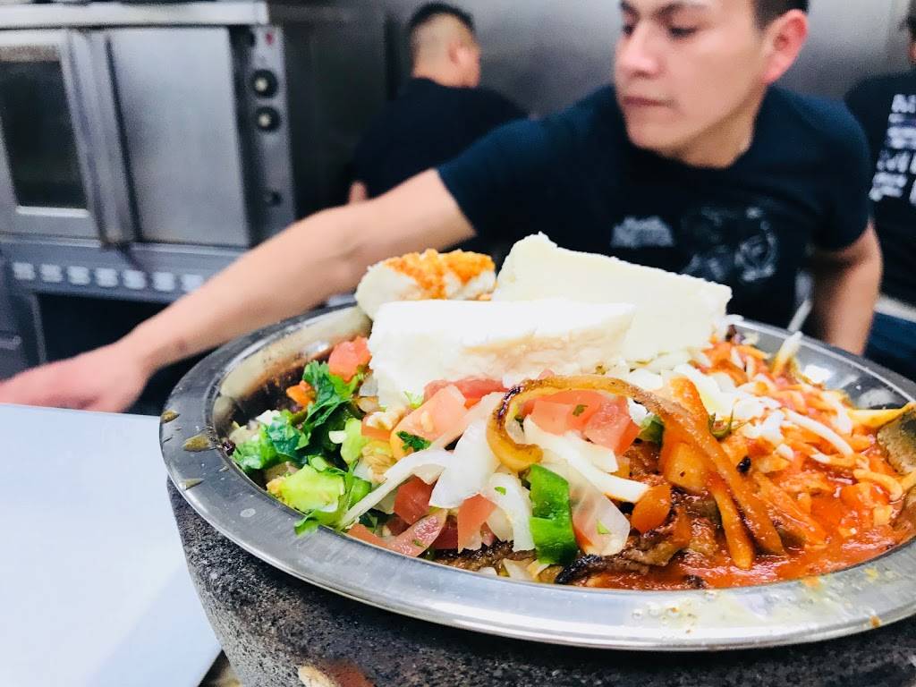 Cantina Bravo Mexican Grille | restaurant | 332 Marshall Dr J, St Robert, MO 65584, USA | 5733363390 OR +1 573-336-3390