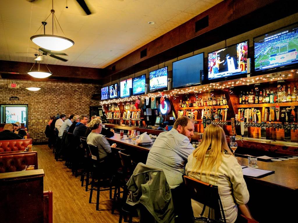 Village Draft House | restaurant | 428 Daniels St, Raleigh, NC 27605, USA | 9198331373 OR +1 919-833-1373