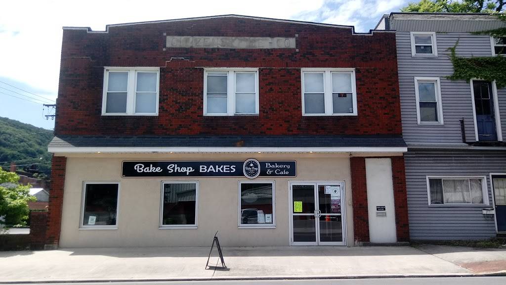Bake Shop Bakes | bakery | 123 W 10th St, Tyrone, PA 16686, USA | 8146829110 OR +1 814-682-9110