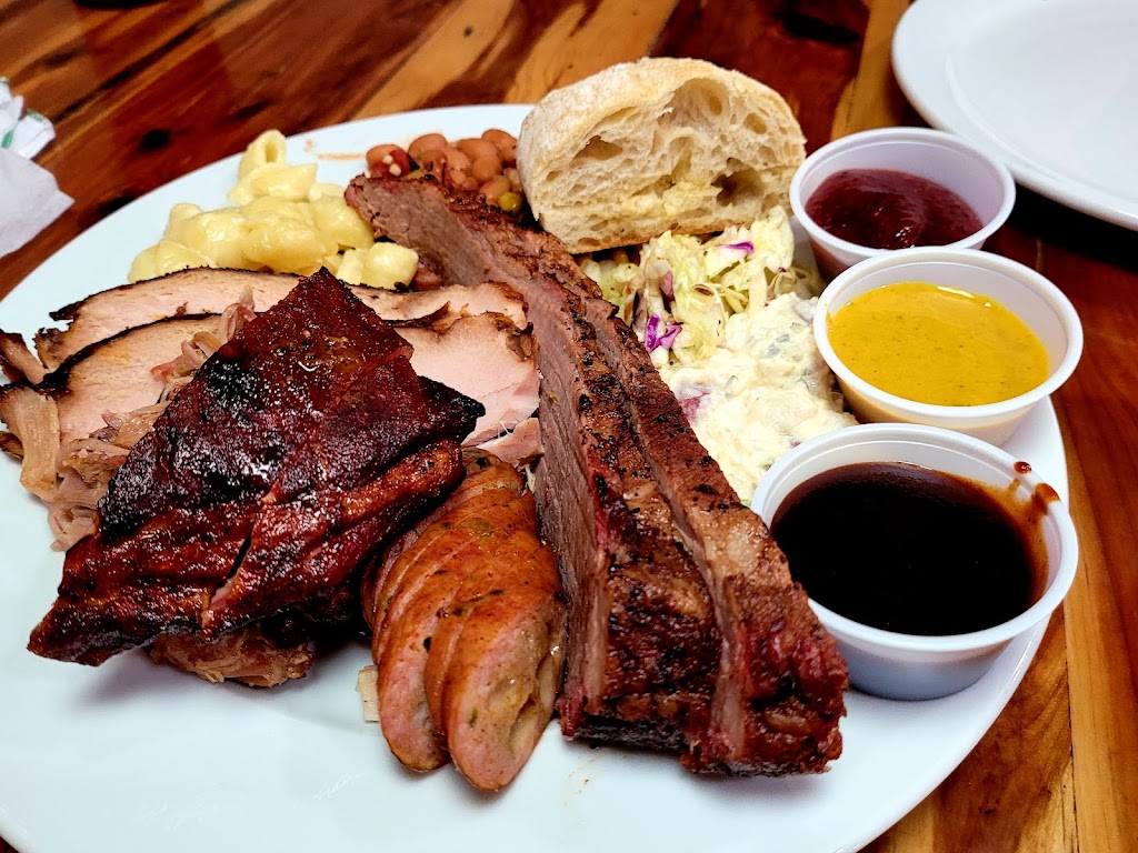 Rim Country BBQ | restaurant | 202 W Main St, Payson, AZ 85541, USA | 9284722227 OR +1 928-472-2227