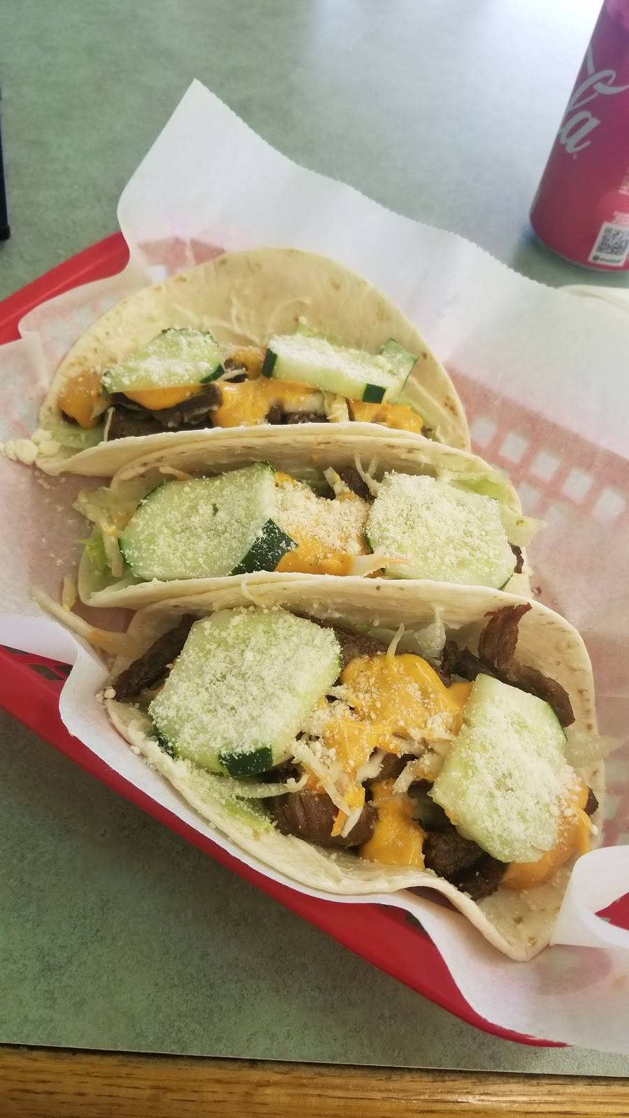 Caribbean Cafe | restaurant | 317 W Woodlawn Ave, Louisville, KY 40214, USA | 5024347711 OR +1 502-434-7711