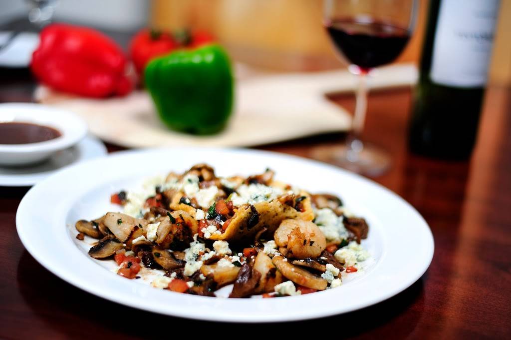 Amici | restaurant | 1022 S Broadway St, Carrollton, TX 75006, USA | 9722453191 OR +1 972-245-3191