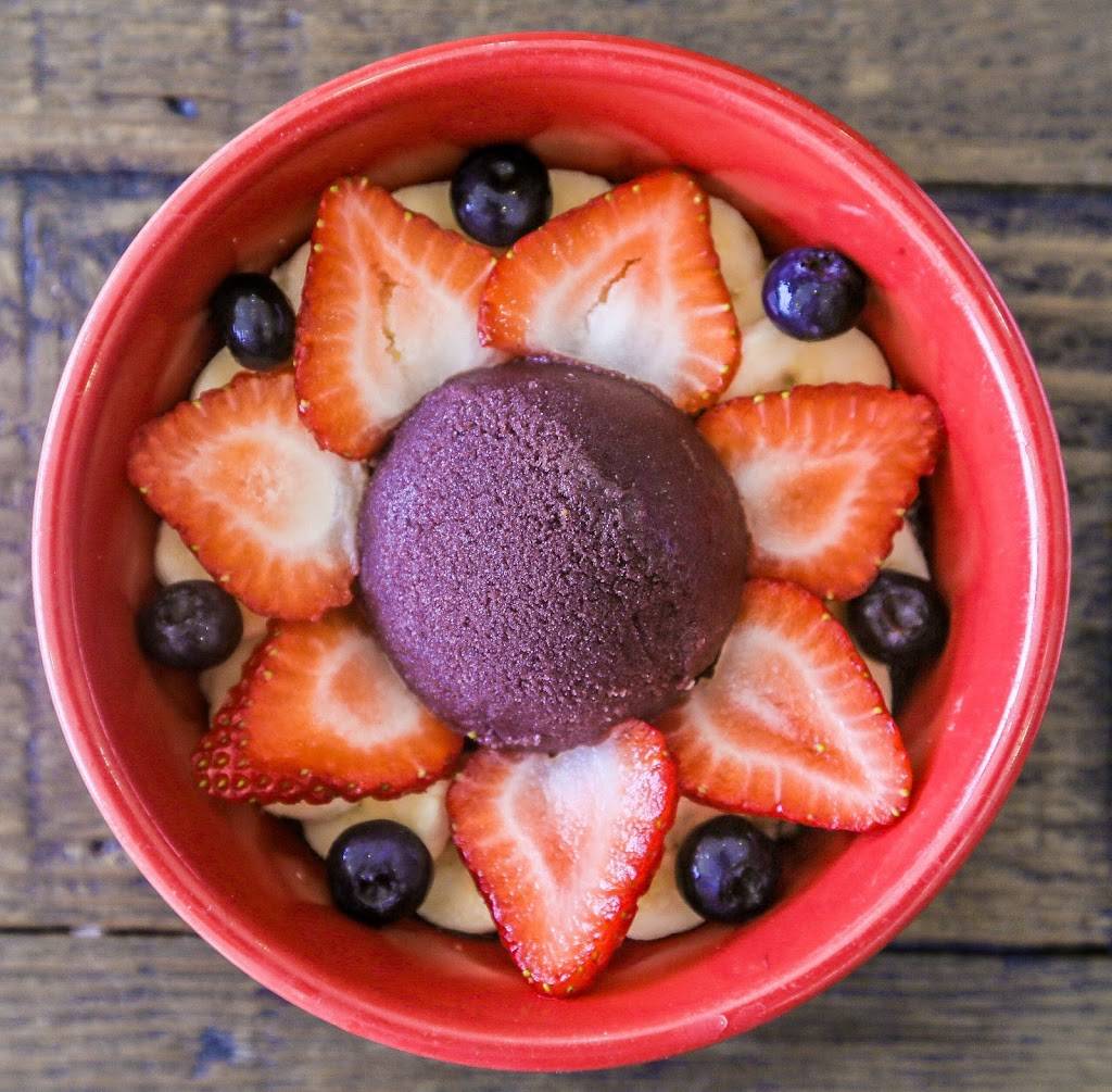 Ubatuba Acai | restaurant | 130 E Chapman Ave Suite A, Fullerton, CA 92832, USA | 7145993070 OR +1 714-599-3070