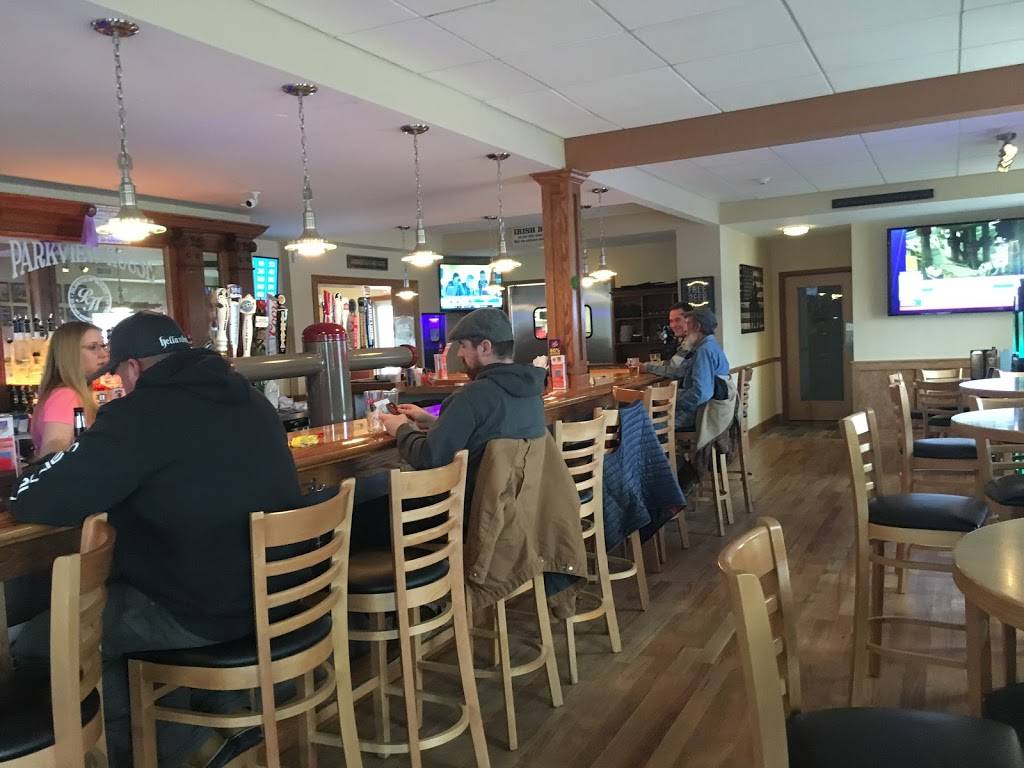 Parkview House Restaurant & Tavern | restaurant | 23 Main St, Wallkill, NY 12589, USA | 8458955200 OR +1 845-895-5200