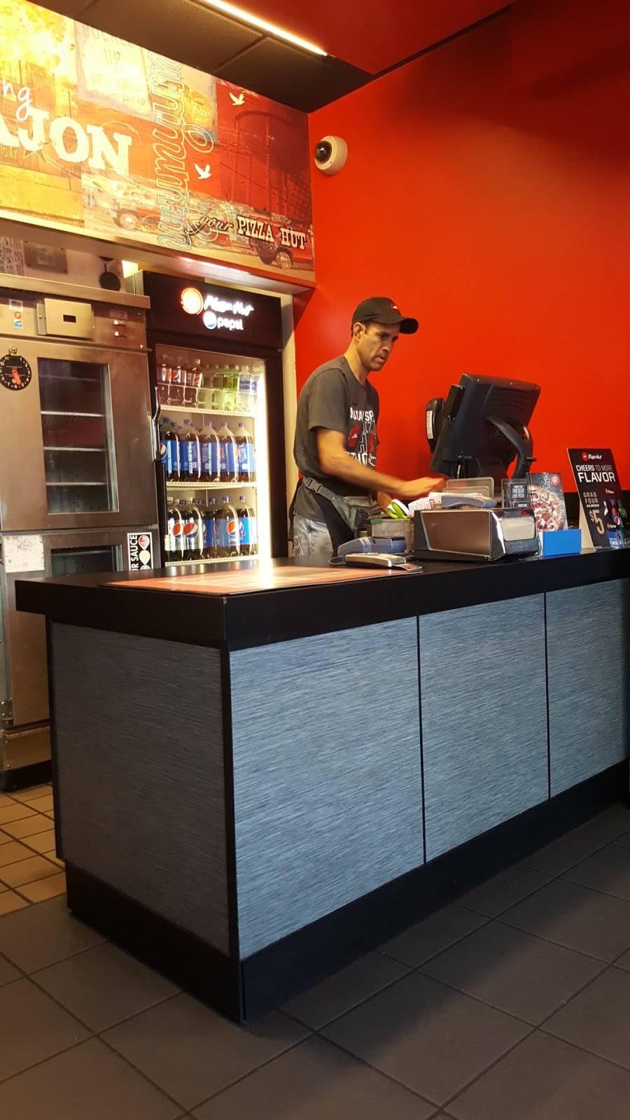 Pizza Hut | restaurant | 1762 N 2nd St, El Cajon, CA 92021, USA | 6194491112 OR +1 619-449-1112