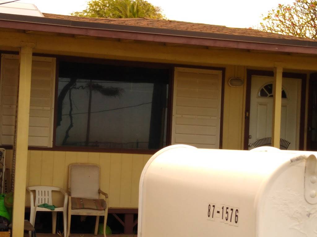 L & P Drive Inn | restaurant | 87-1650 Farrington Hwy, Waianae, HI 96792, USA | 8086686996 OR +1 808-668-6996