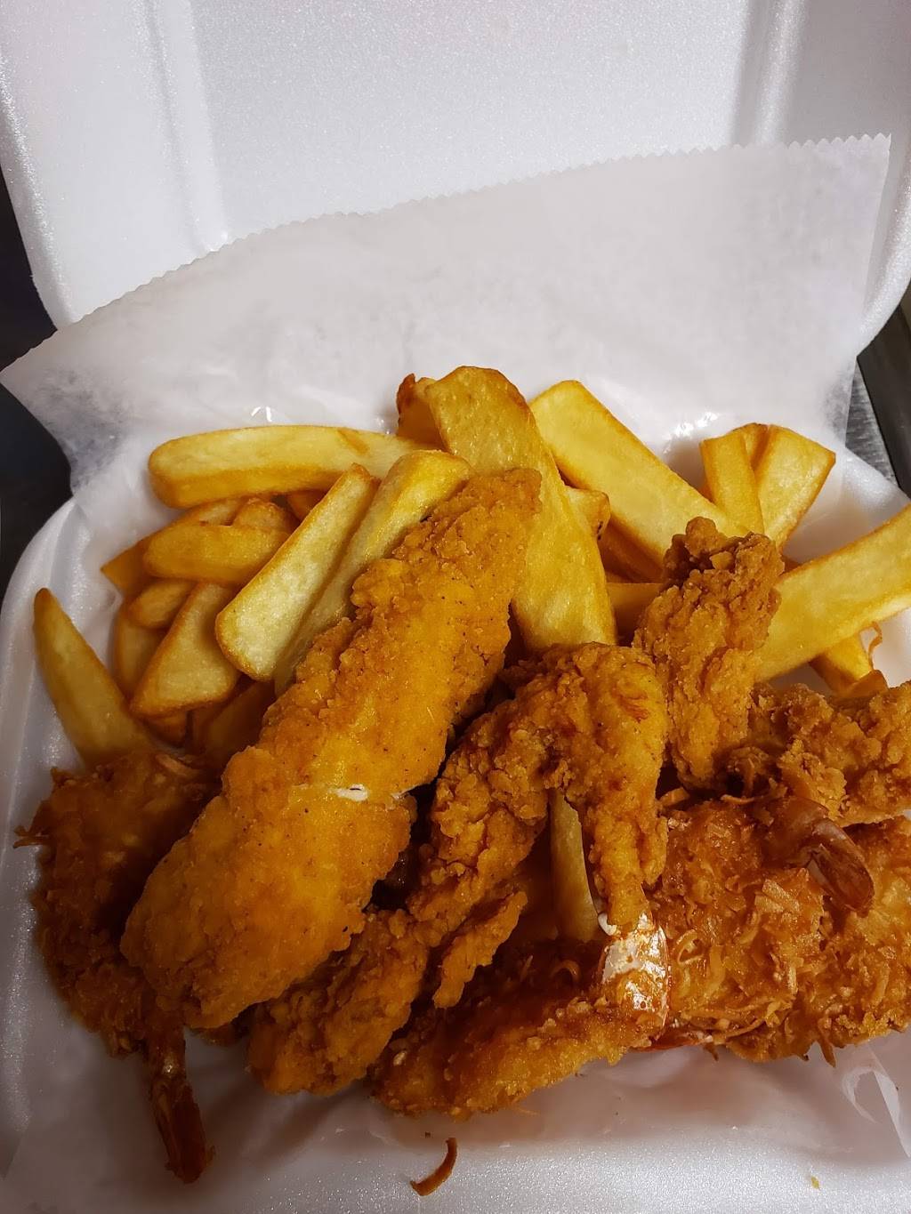 Southside Grill | restaurant | 2909 Avenue J, Riviera Beach, FL 33404, USA | 5614442053 OR +1 561-444-2053