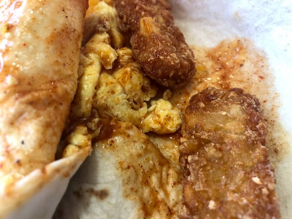 Del Taco | meal takeaway | 6799 Carnelian St, Rancho Cucamonga, CA 91701, USA | 9099801644 OR +1 909-980-1644