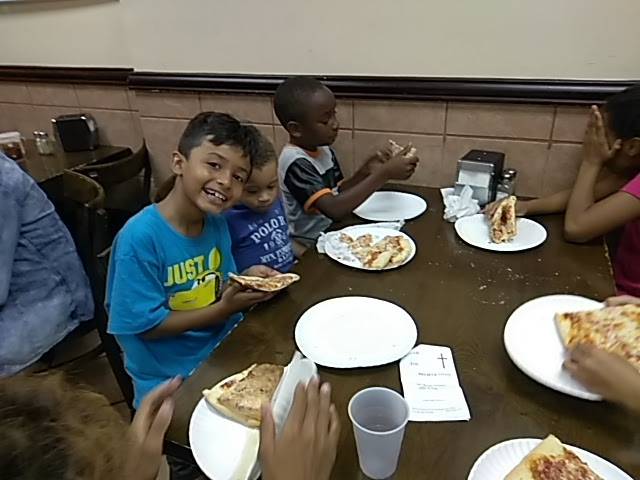 Bella Pizza | restaurant | 4555 3rd Ave, Bronx, NY 10458, USA | 7184838861 OR +1 718-483-8861