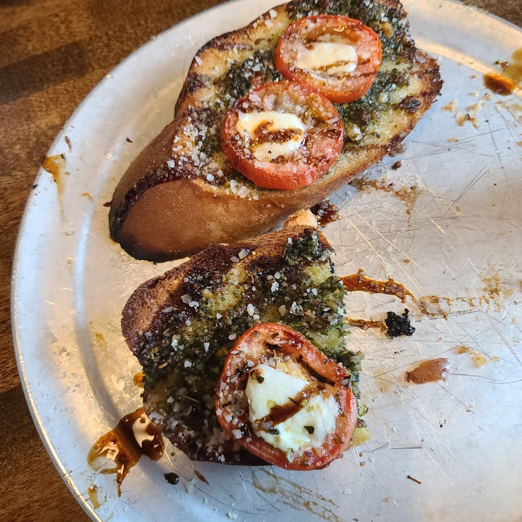 PaPPos Pizzeria & Pub St Robert, Mo | restaurant | 141 St Robert Blvd, St Robert, MO 65584, USA | 5734512678 OR +1 573-451-2678