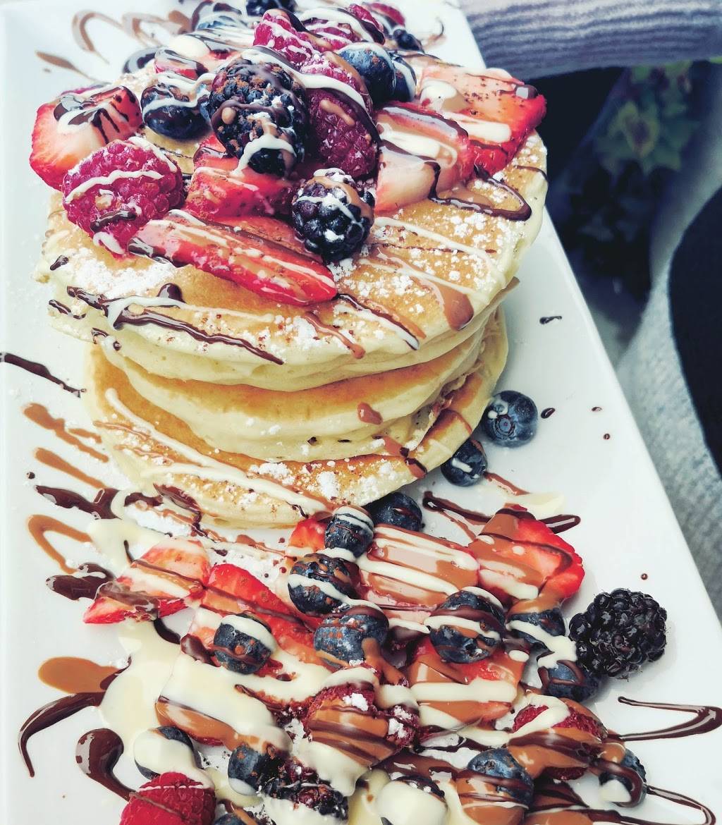 Kopper Kettle | restaurant | 1155 Maple Ave, Milton, ON L9T 0A5, Canada | 9052033800 OR +1 905-203-3800