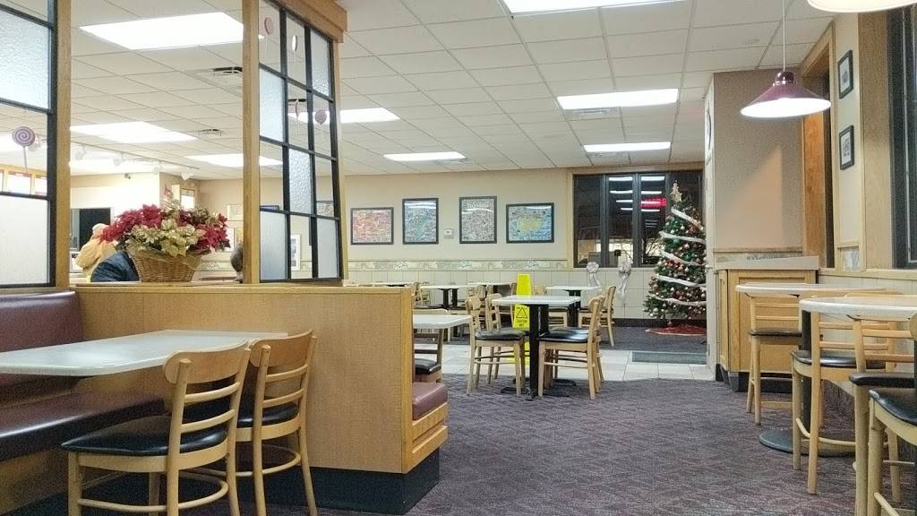 Wendys | restaurant | 65 N Frontage Rd, East Haven, CT 06512, USA | 2034699459 OR +1 203-469-9459