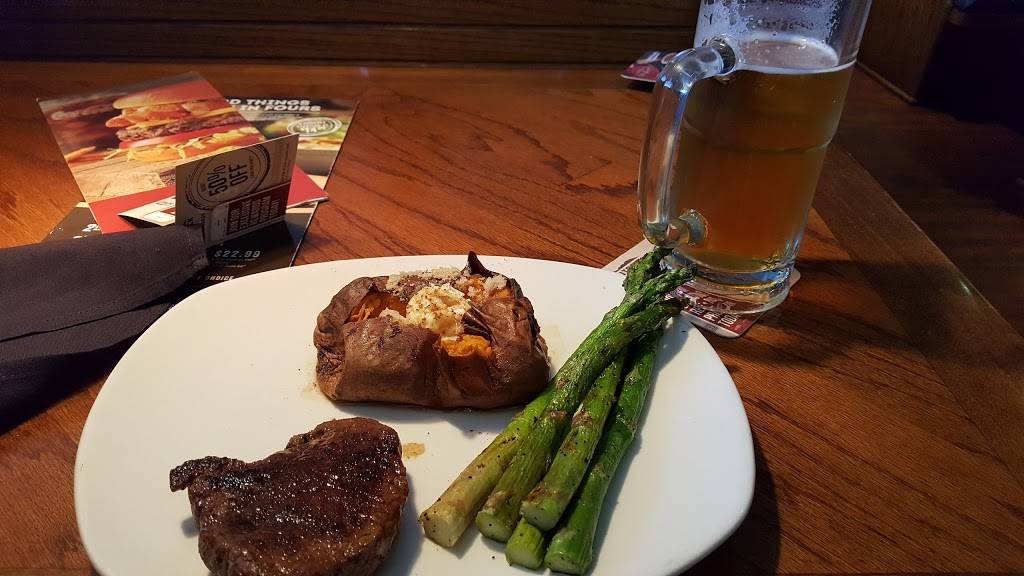 Outback Steakhouse | meal takeaway | 1321 E 78th St, Bloomington, MN 55425, USA | 9522228100 OR +1 952-222-8100