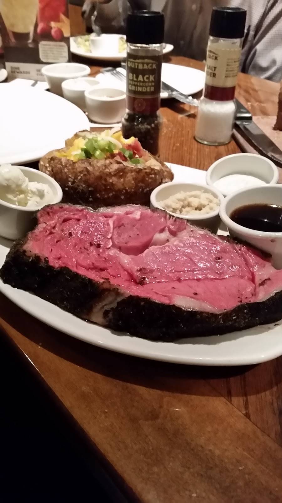 Outback Steakhouse | restaurant | 2034 County Rd 42 W, Burnsville, MN 55337, USA | 9523929000 OR +1 952-392-9000