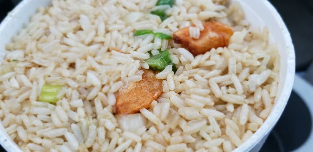 BHW Chicken & Seafood | restaurant | 1612 S Cypress Rd, Pompano Beach, FL 33316, USA | 7542229942 OR +1 754-222-9942