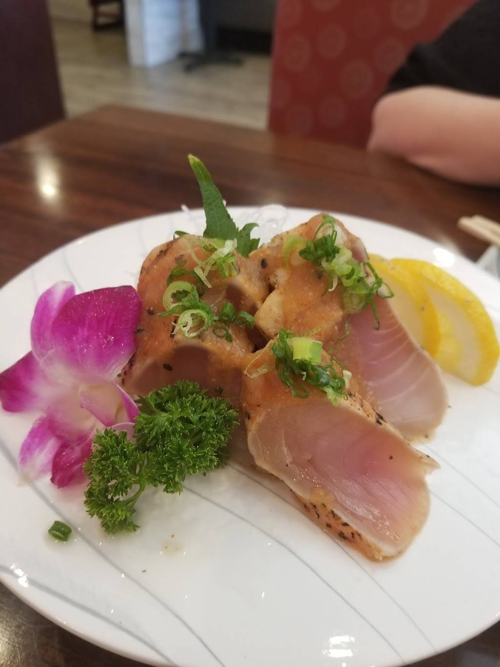 Hana Sushi #6 | restaurant | 39760 Winchester Rd unit b, Temecula, CA 92591, USA | 9513816595 OR +1 951-381-6595