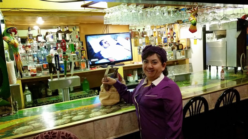 Los Jimadores | restaurant | 7723 N University St, Peoria, IL 61614, USA | 3096899930 OR +1 309-689-9930