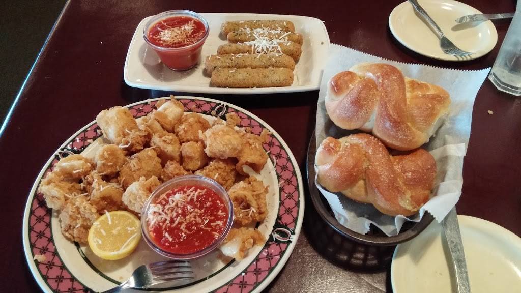 Luigis Italian Cafe | cafe | 611 E Quinlan Pkwy, Quinlan, TX 75474, USA | 9033569003 OR +1 903-356-9003