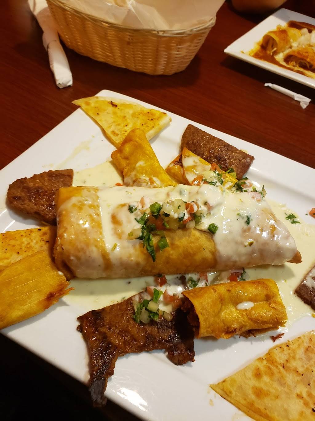 Camino Real Mexican Restaurant II | restaurant | 3811 Brewerton Rd, Syracuse, NY 13212, USA | 3159914353 OR +1 315-991-4353