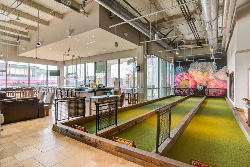 Pinstripes | restaurant | 3300 Kirby Dr UNIT 3A, Houston, TX 77098, USA | 3462971770 OR +1 346-297-1770