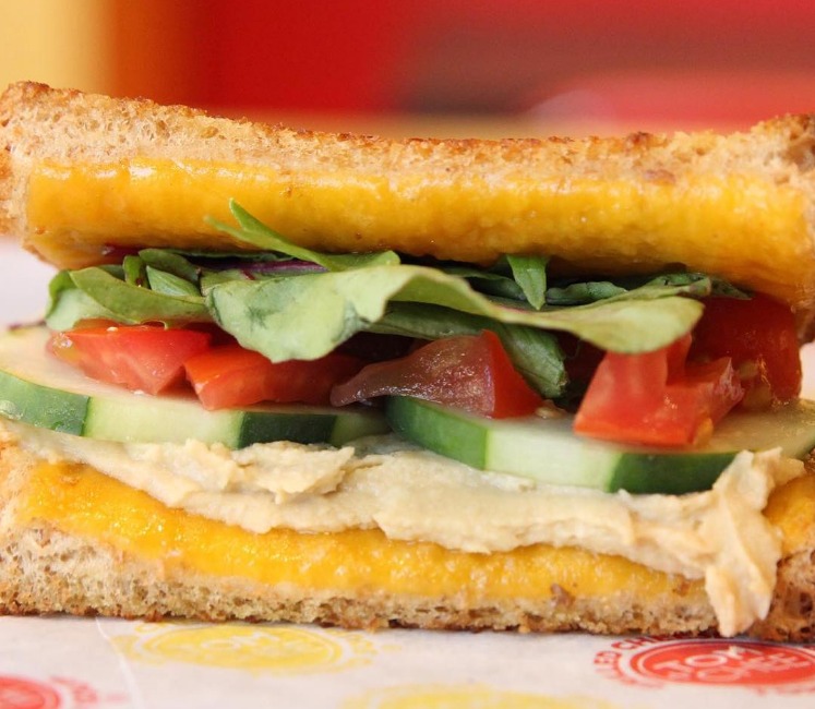 Tom+Chee Kennesaw | restaurant | 1200 Ernest W Barrett Pkwy NW #208, Kennesaw, GA 30144, USA | 6784988321 OR +1 678-498-8321