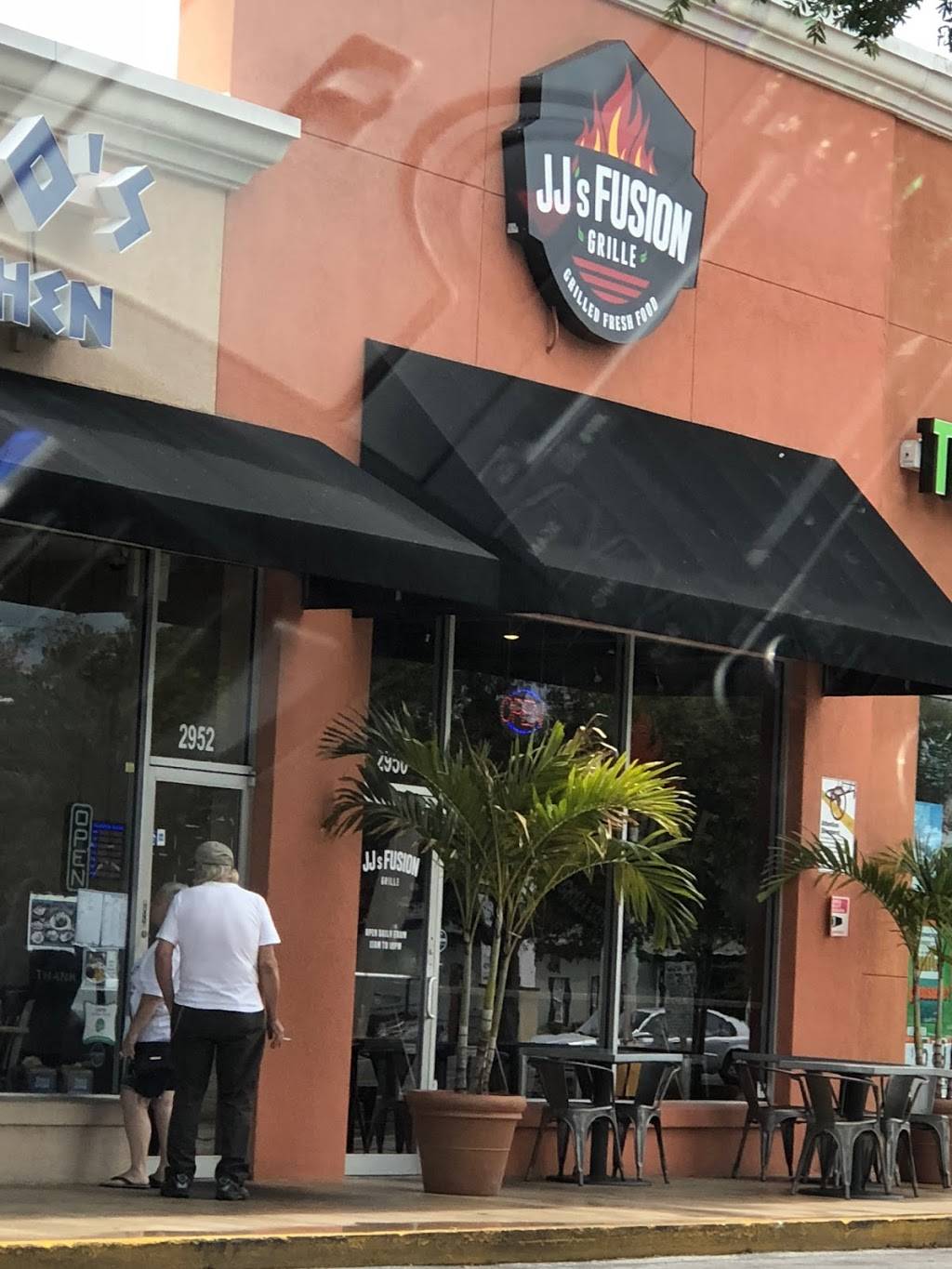 JJs Fusion Grille | restaurant | 2950 Curry Ford Rd, Orlando, FL 32806, USA | 4078022947 OR +1 407-802-2947