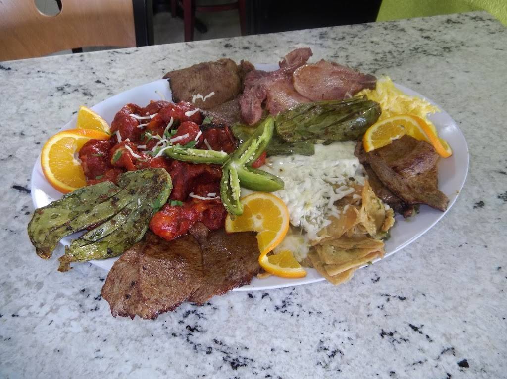 Los Alambres Mexican Restaurant | restaurant | 4460 Morrison Rd, Denver, CO 80219, USA | 3039342564 OR +1 303-934-2564