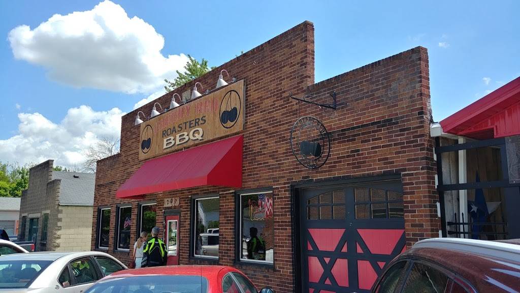 Cherry Red Roasters BBQ & Catering | restaurant | 207 E Delaware St, Dwight, IL 60420, USA | 8155841227 OR +1 815-584-1227