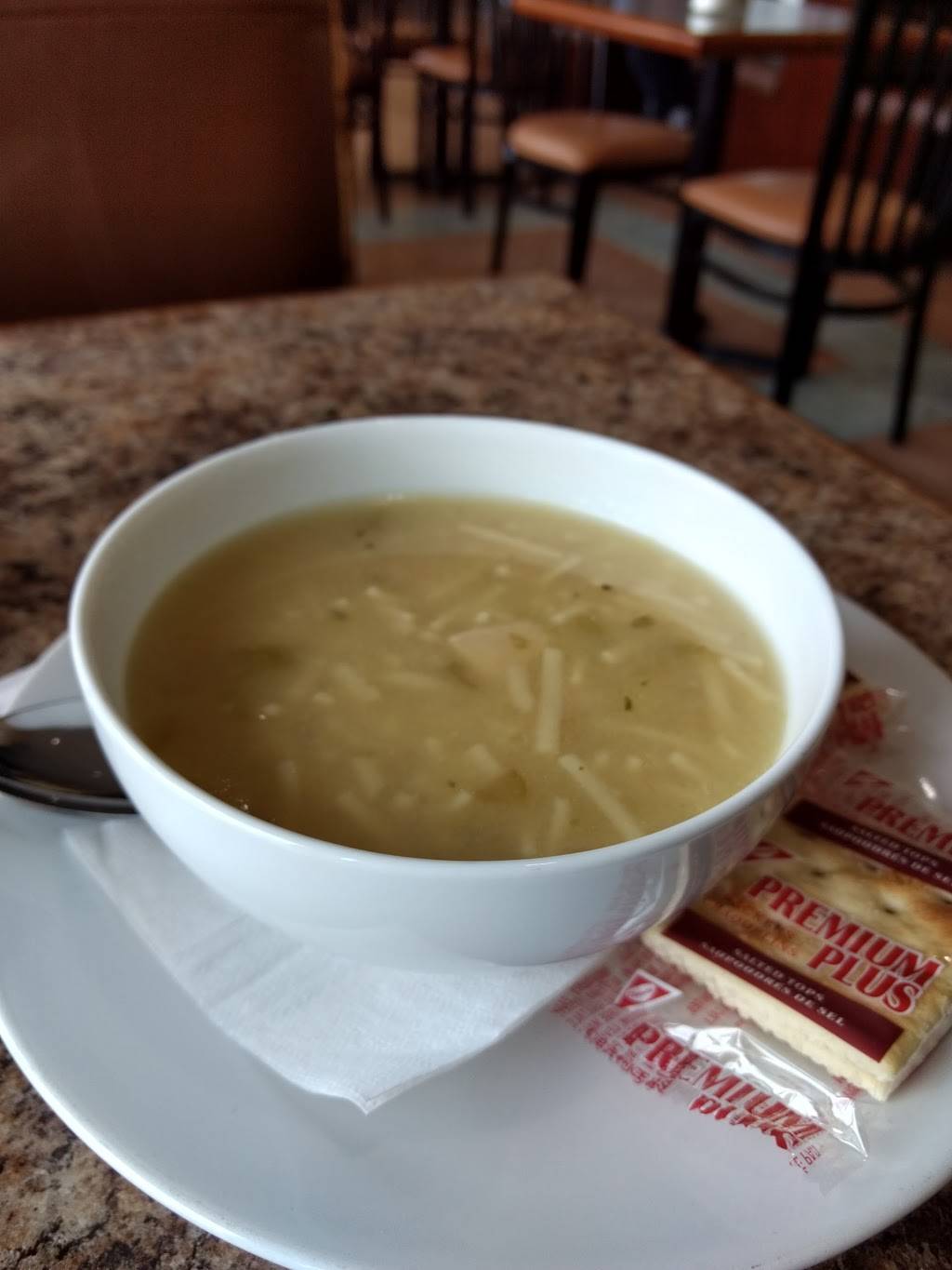 Country Kitchen | restaurant | 131 Saunders Rd, Barrie, ON L4N 9A7, Canada | 7057354412 OR +1 705-735-4412