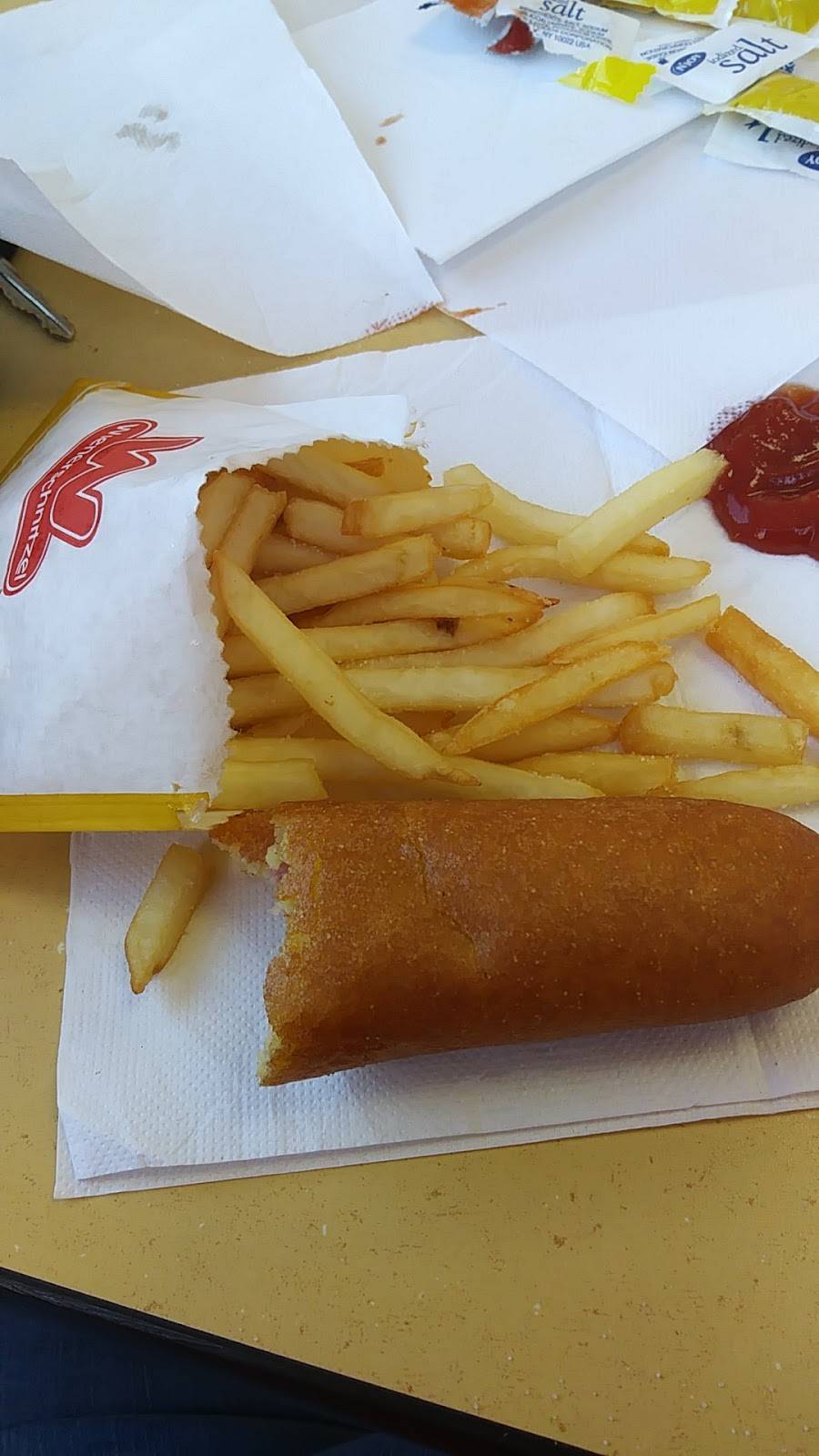 Wienerschnitzel | restaurant | 3005 E Ave S, Palmdale, CA 93550, USA | 6612720566 OR +1 661-272-0566