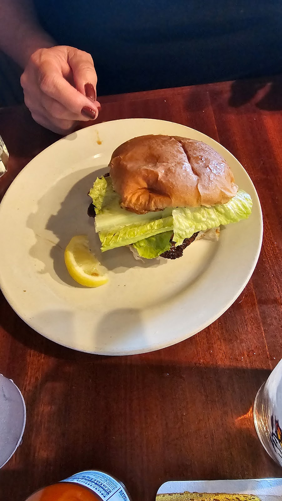 Tabby House Oyster Bar | restaurant | 415 Palisade Dr, Brunswick, GA 31523, USA | 9122806744 OR +1 912-280-6744