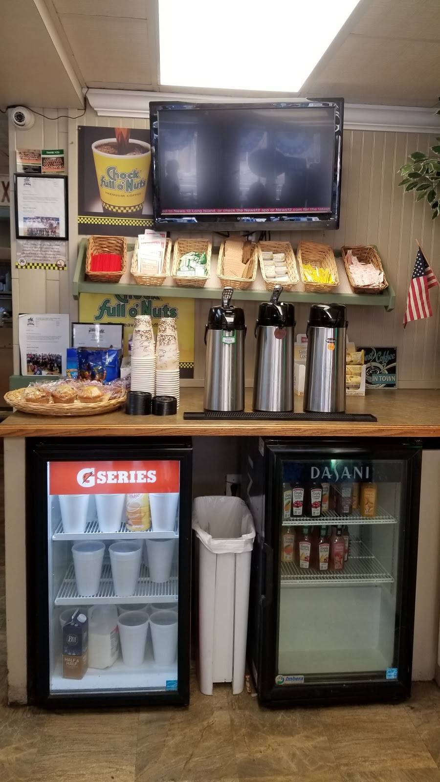 Country Heroes | meal takeaway | 77 Montauk Hwy, Westhampton Beach, NY 11978, USA | 6312886568 OR +1 631-288-6568