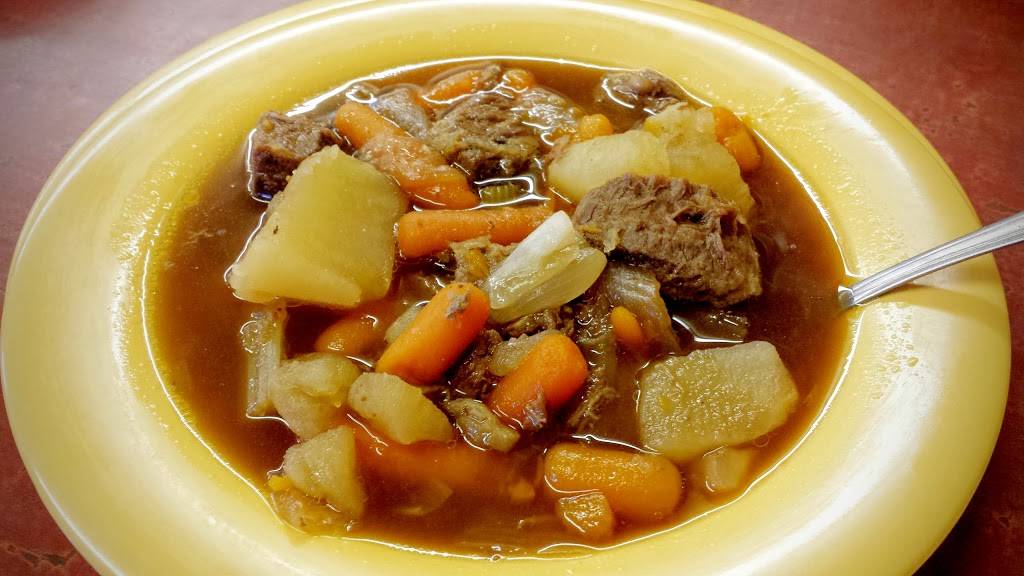 Hillbillys Cabin Restaurant | restaurant | 1705 S Cumberland St, Morristown, TN 37813, USA | 4235879930 OR +1 423-587-9930